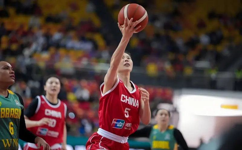 500网彩票网-半场：中国女篮39-26巴西女篮，王思雨13分&amp;amp;刘禹彤10分5板